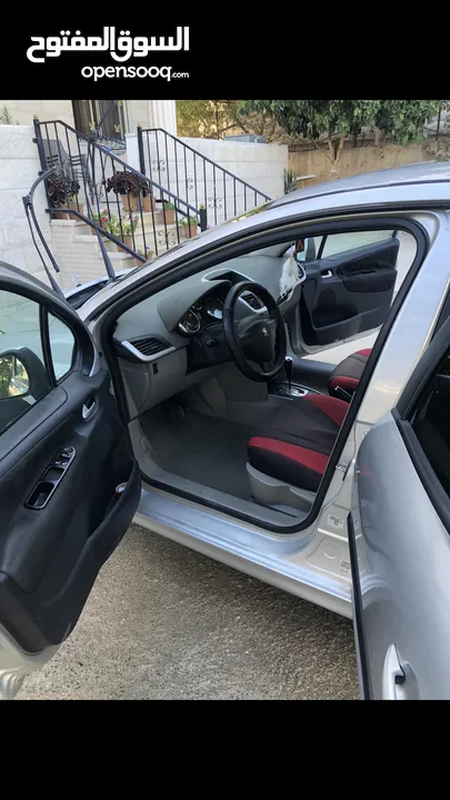 بيجو 207 سكني