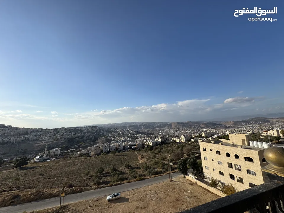 شقة مميزة باطلالة دائمة مساحة 165م بتشطيبات مميزة باجمل مناطق صويلح قرب الجبيهة