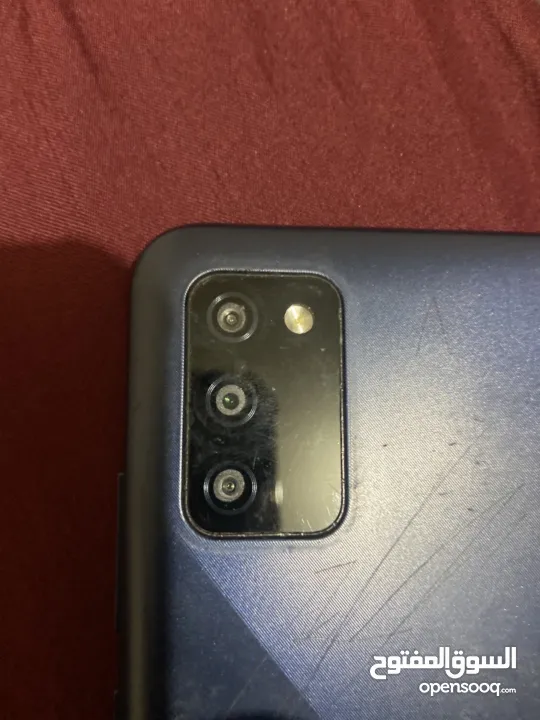 سامسونج A02sللبيع بسعر 100شيكل بحاجة لشاشه تغير التلفون جيد وعمر التلفون اقل من 3سنين الون ازرق على