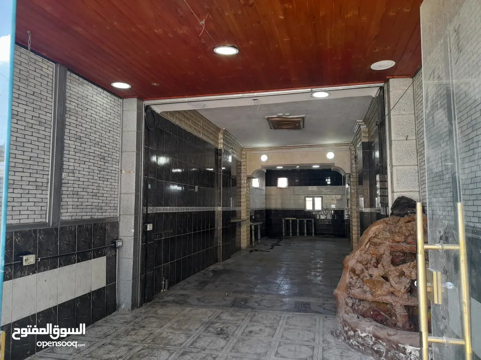 محل للإيجار بمدينة السلط