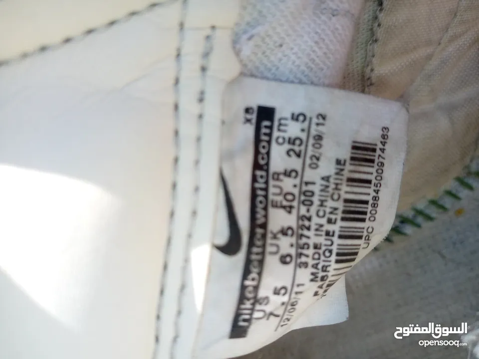 بس ب7 دنانير ال3 احذية (nike converse vans) السعر مش منطقي وما بتلاقي بهيك سعر ونظافة