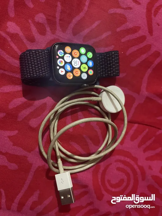 Apple Watch series 5 GPS 44-MM