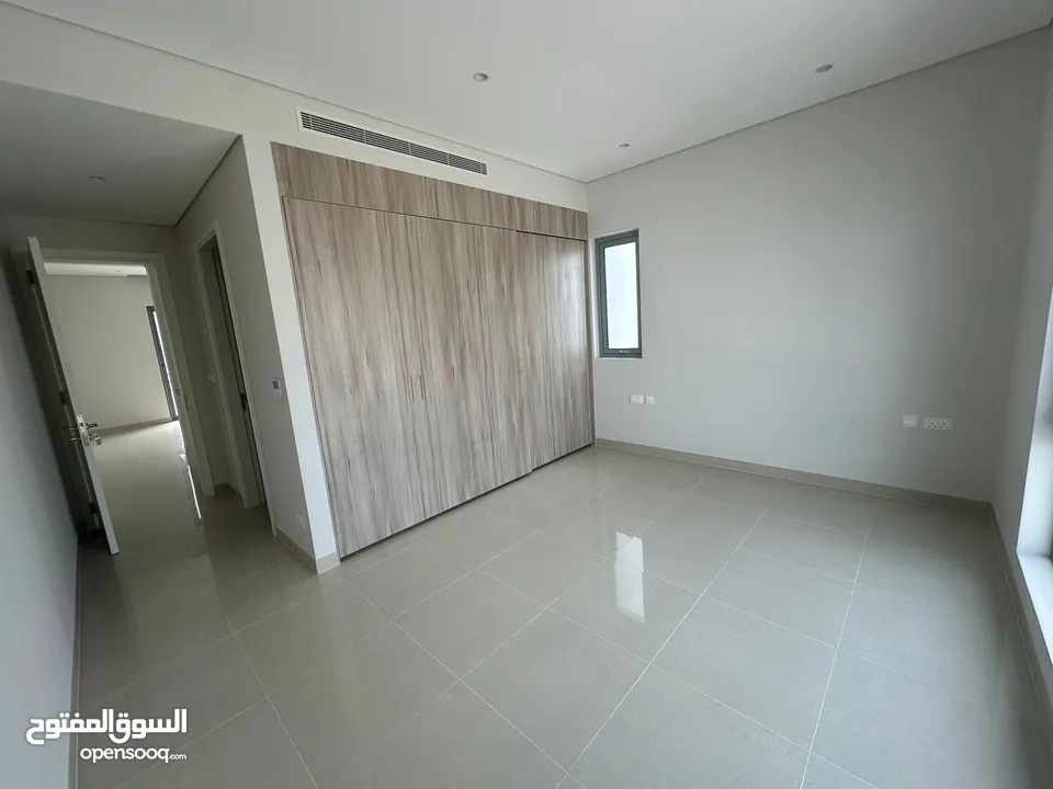 luxury brand new villa in ghadir  first line