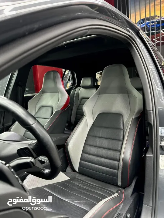 Gti mk8 - لون مميز - فل اضافات - عداد 30 الف - بحال الوكالة ولا غرام دهان