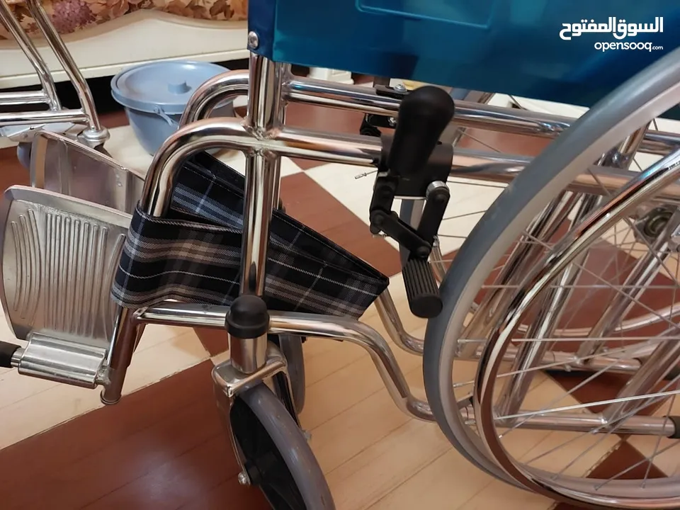 كرسي ذو الاحتياجات الخاصة فرصة