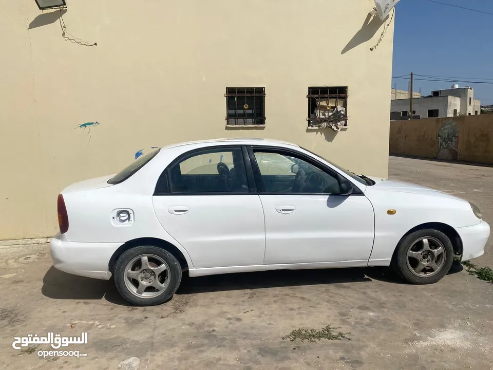 دايو لانوس 2000