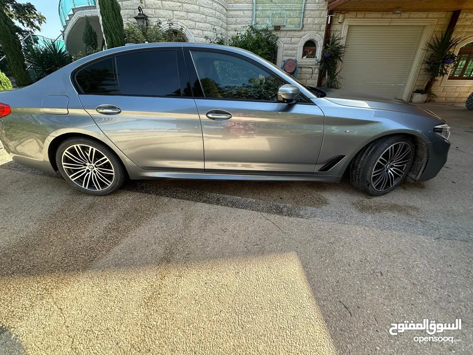 للبيع BMW 530i