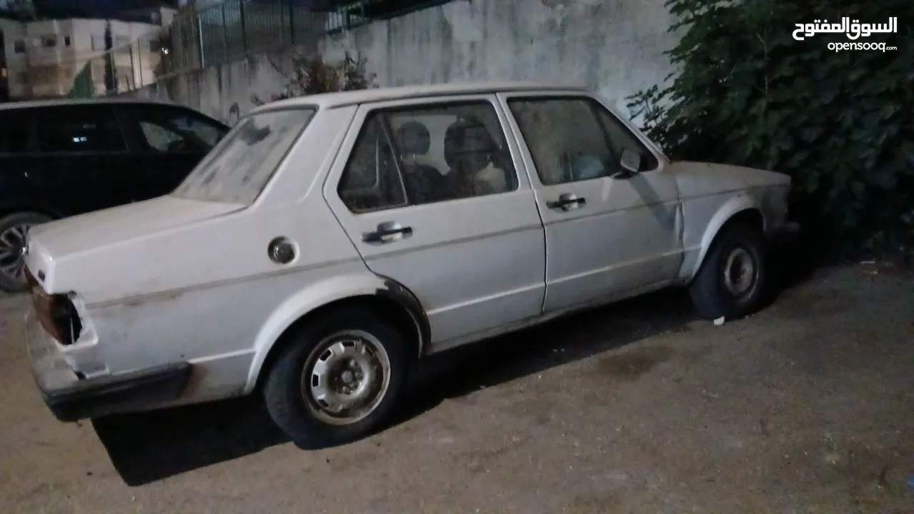 سياره فولكسواجن / جيتا للبيع مرخصه ضفه لشهر 9 لعام 2025  شغاله وميه بالميه ... موديل 1982 /كير عادي