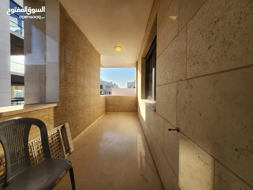 شقة مفروشة في دير غبار للإيجار ref : 14234