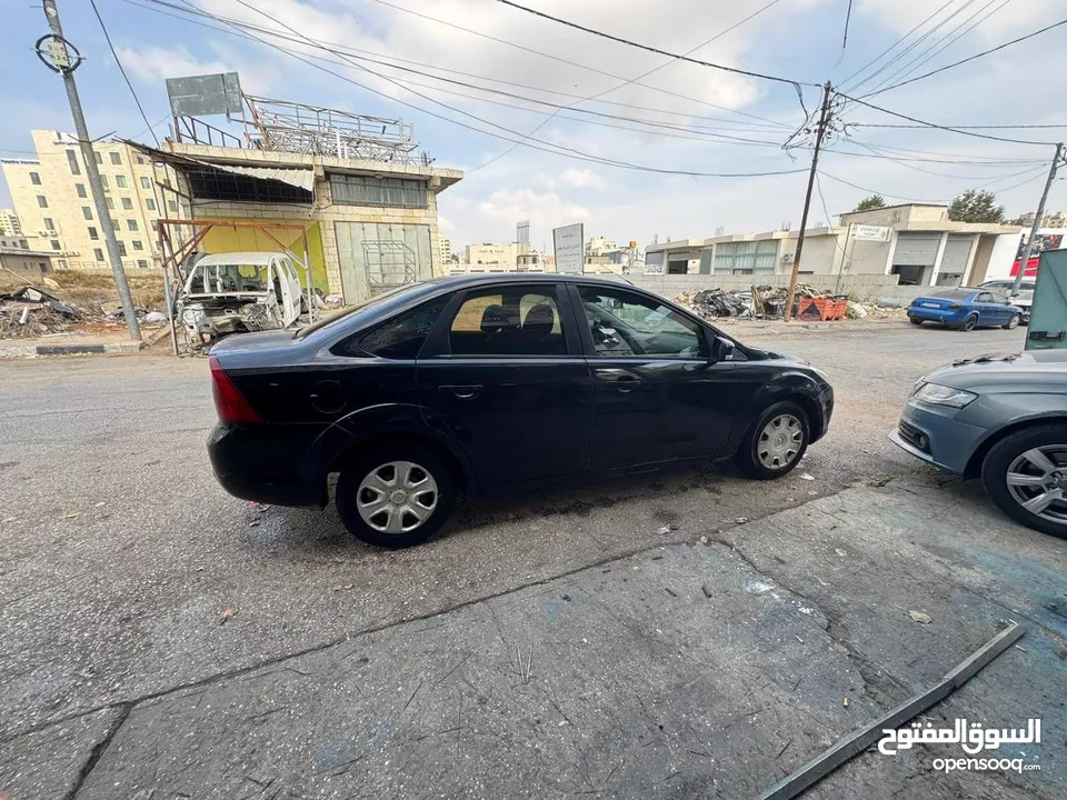 فورد فوكس 2011