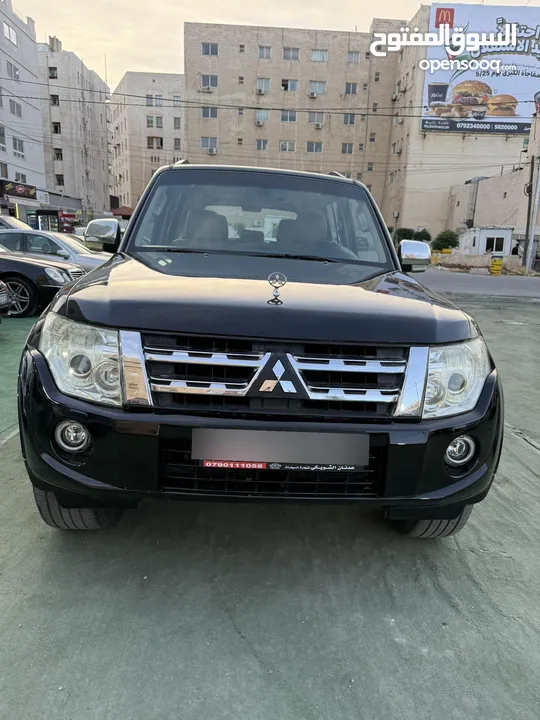باجيرو 2013 فل ابشن بحالة الشركه