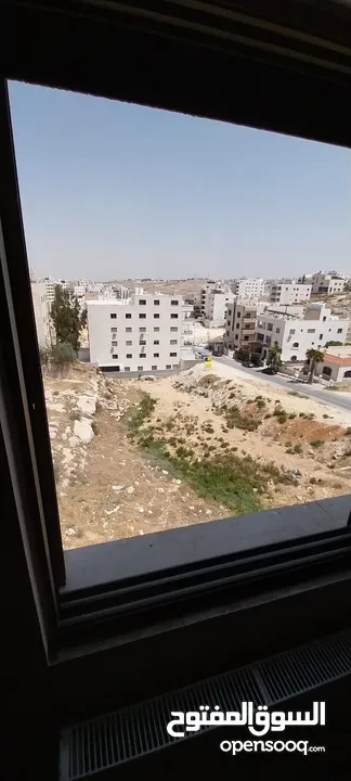 شقه فخمة في حي المنصور للبيع في احلى مناطق في عمان