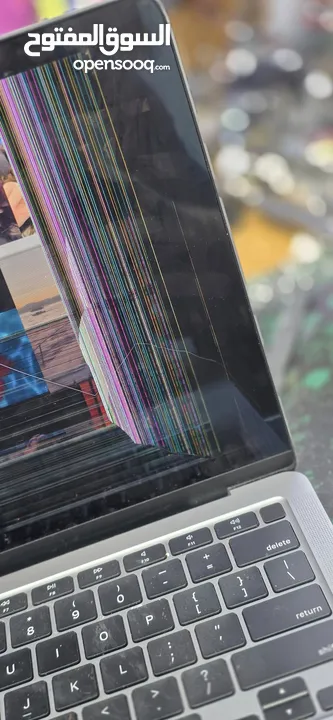 شاشة ماك بوك macbook screen