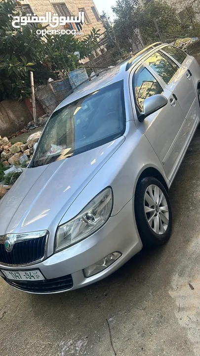 سكودا اوكتافيا رمش
