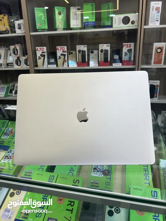 Mac book pro 2019 حجم 16انش