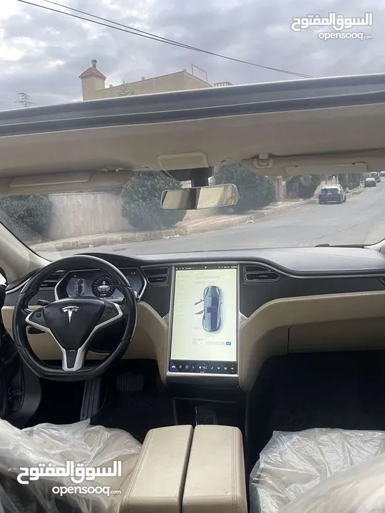 Tesla  S85 2013 محولة 2017 للبيع او للبدل