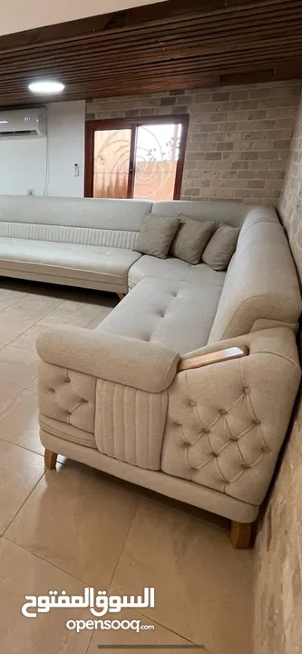 اطقم كنب وزوايا غرف نوم