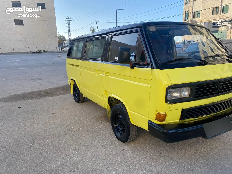 باص رخصه (مطعم متنقل )