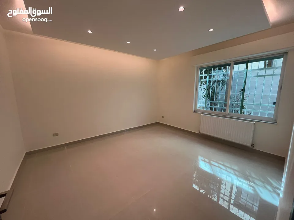 شقة 4 نوم مع مسبح للايجار ( Property 39164 ) سنوي فقط