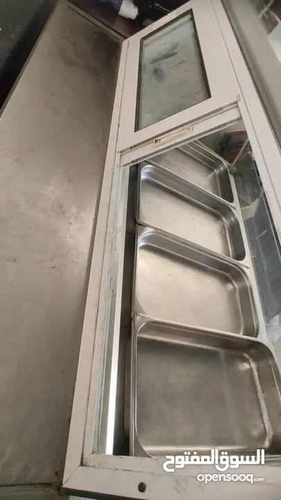 ثلاجه عرض لحوم