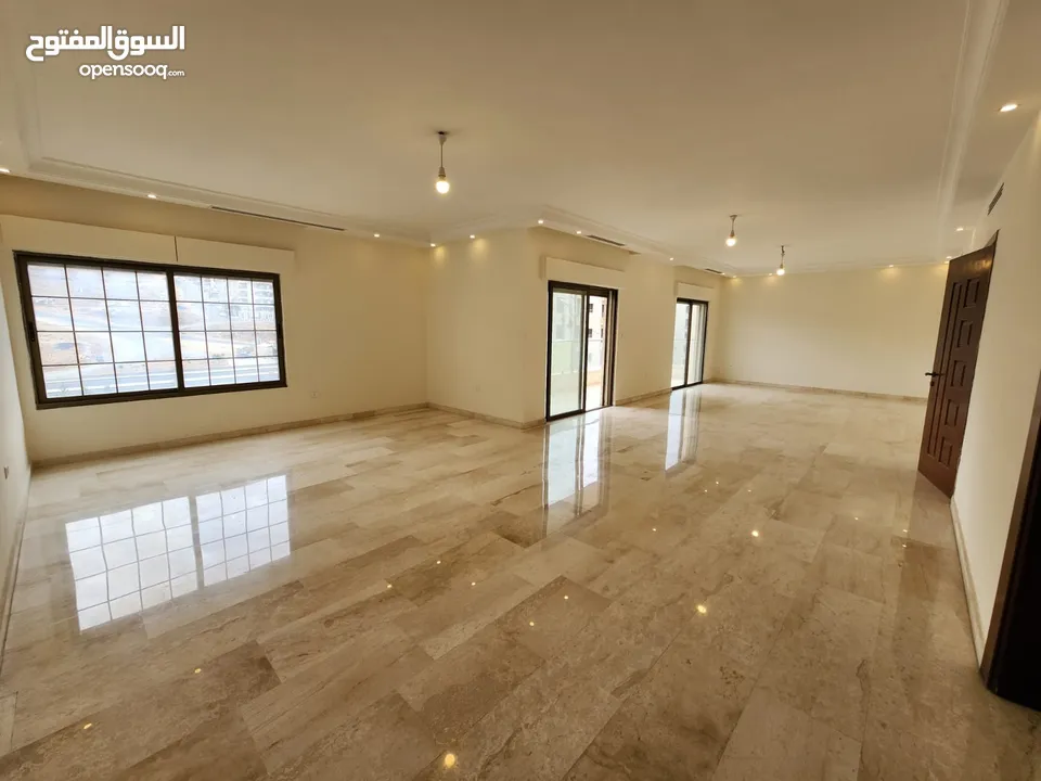 شقة طابقية للبيع في دير غبار - الرقم المرجعي 14271