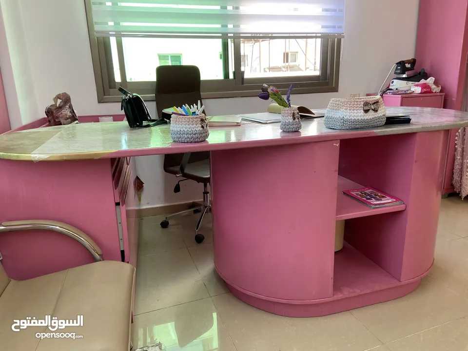 ديكور معرض تجاري كامل متكامل بجميع مستلزماته