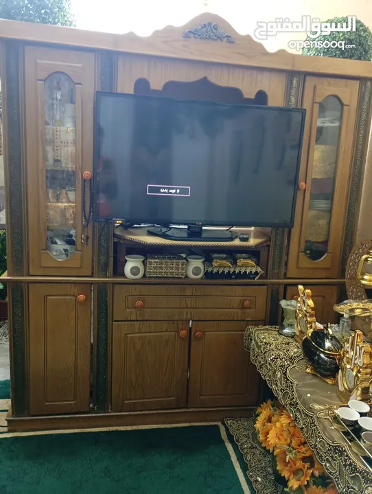بوفيه مستعملة السعر 45 بسعر حرق