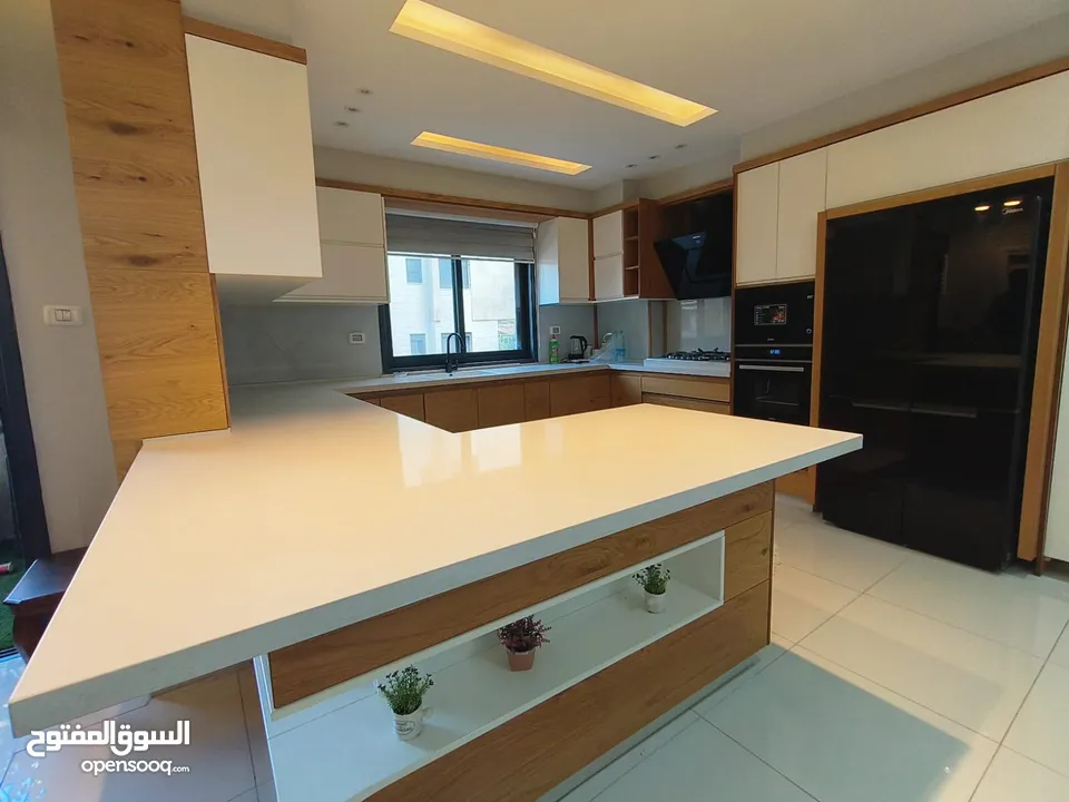 شقه مفروشه للإيجار furnished apt for for rent