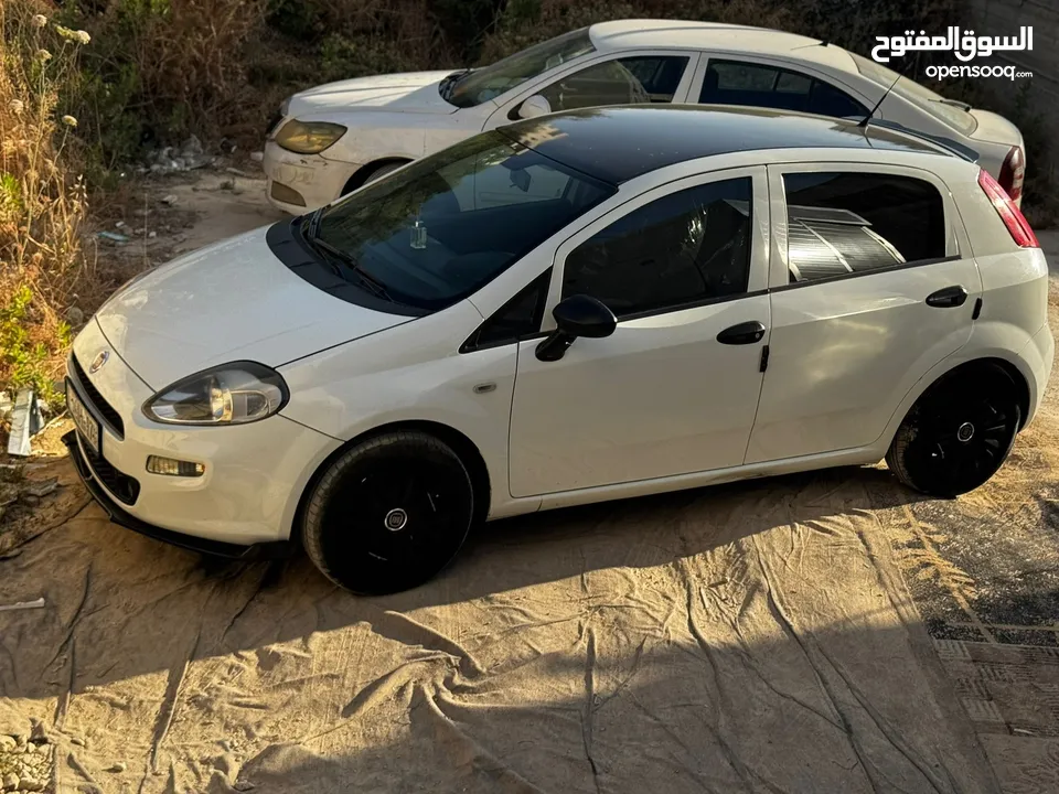 سياره ڤيات للبيع