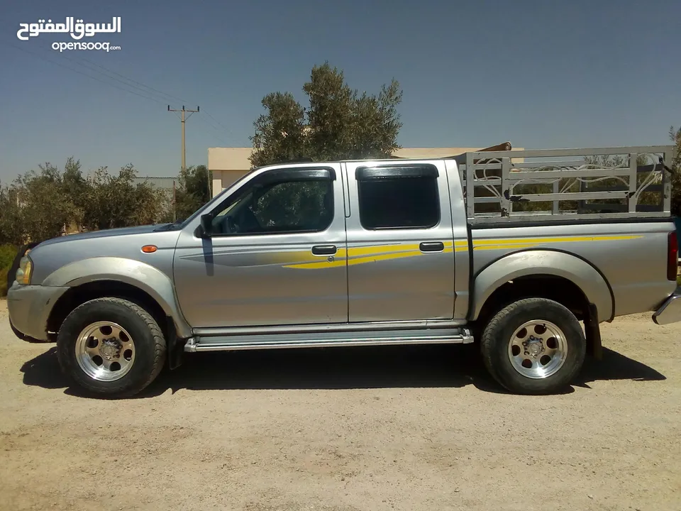 بكم نيسان 4x4 موديل 2005 قابل للتفاوض او البدل بسيارة تويوتا