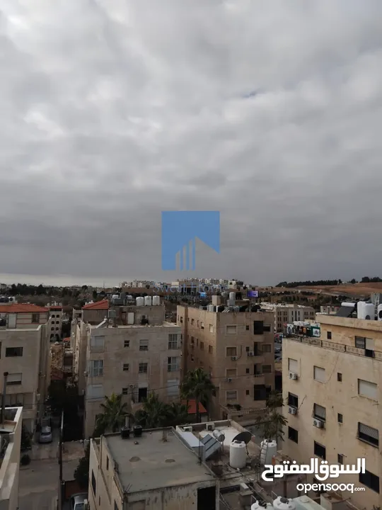 شقة طابقية فاخرة للبيع في الأمير راشد قرب مجمع الداود طابق ثالث مع روف دوبلكس 490م تشطيب سوبر ديلوكس