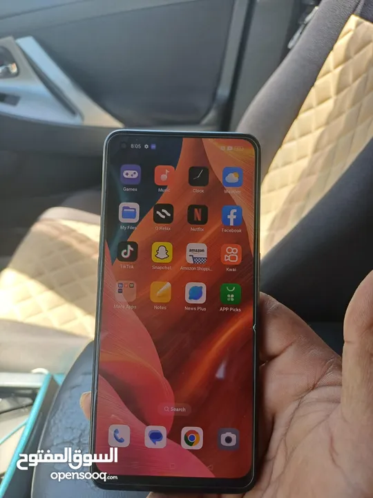 oppo Reno 7 5G mobile 8GB RAM 128 GB storage good condition no any problem box and charger available