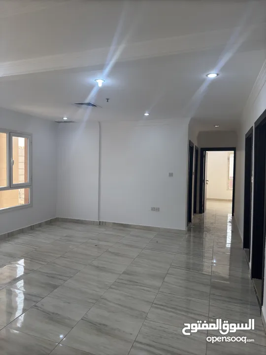 للإيجار شقة في بنيد القار اطلاله بحريه Apartment for rent in Bneid Al Qar with sea view