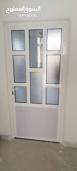 تفصيل مطابخ وشبابيك فلسطيني