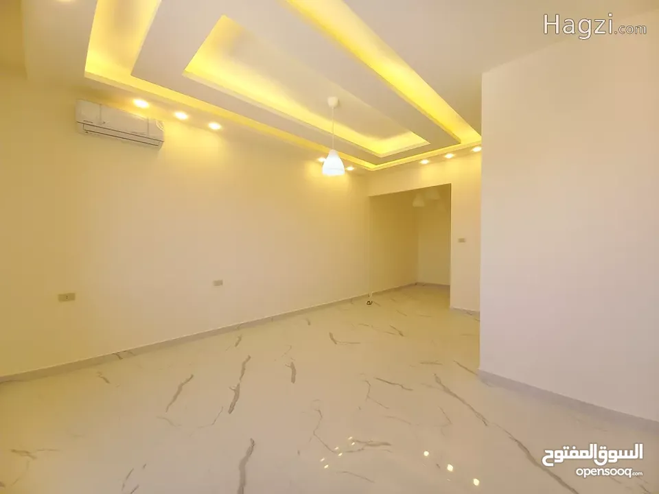 روف غير مفروشة للايجار في دير غبار  ( Property 33398 ) سنوي فقط