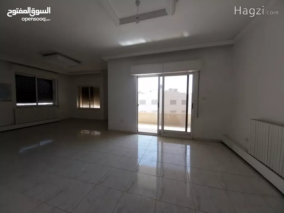 شقة للايجار في الدوار الرابع  ( Property 33512 )