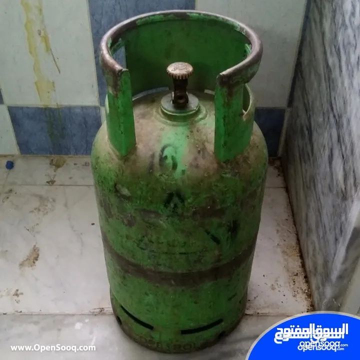 جرة غاز للبيع بسعر 28 دينار