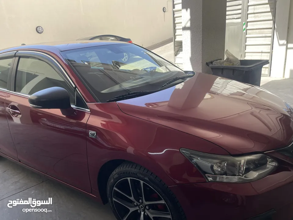 لكزس ct200 2012