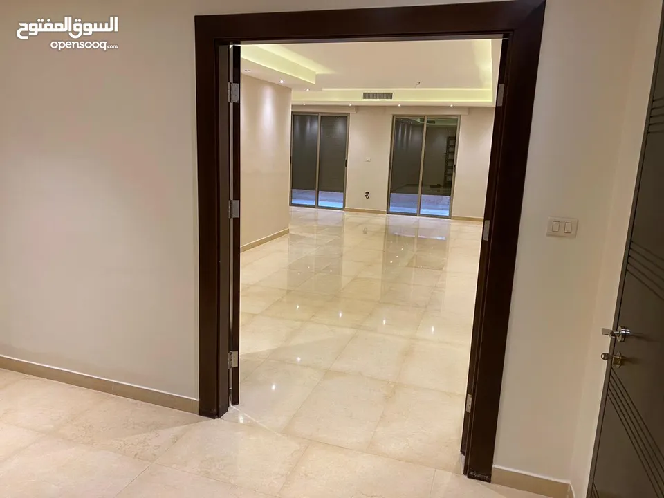 شقه مفروشه للإيجار في خلدا - ref: 14615