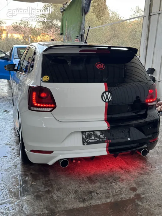 فلوكس فاجن بولو 2017