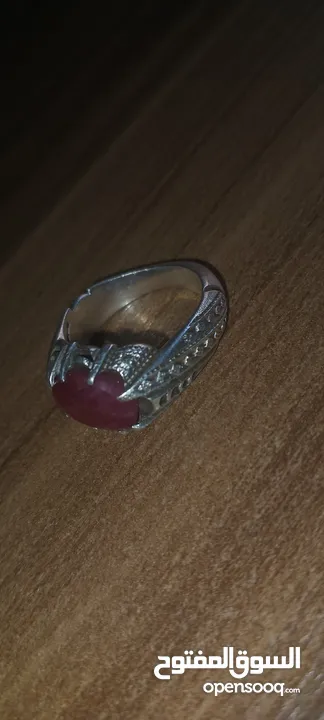 خاتم ياقوت افريقي فاخر ونادر جدا قديم صياغه درويش صياغه ثقيله جدا خاتم مارح تلاقي مثلو فضة 925