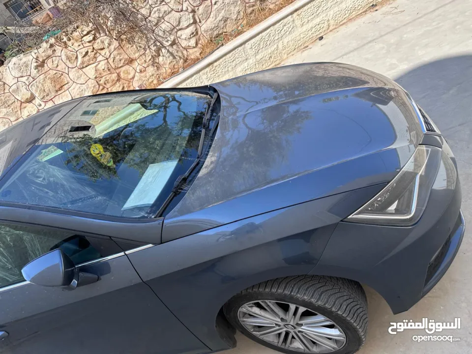 سيات ليون اكسلنس 2019 ماتور 1500 Seat Leon Excellence