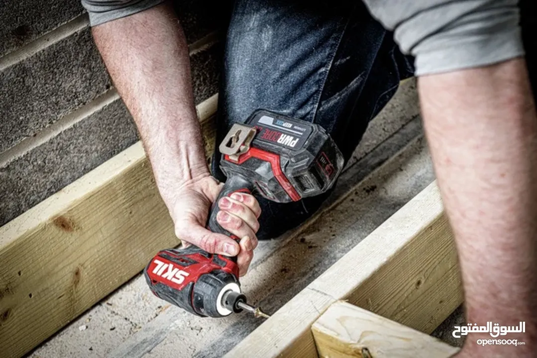 مطرقة + مفك براغي + مطحنة + مثقاب لاسلكي متذبذب