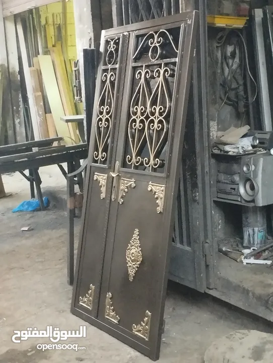 المستعمل لعبتنا  لدينا كل ما هو مستعمل ابواب المنيوم وشبابيك حمايات حديد ودرابزينات ابواب حديد تفصيل