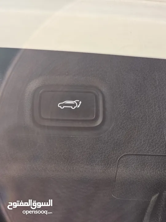 Hyundai Santa Fe Hybrid