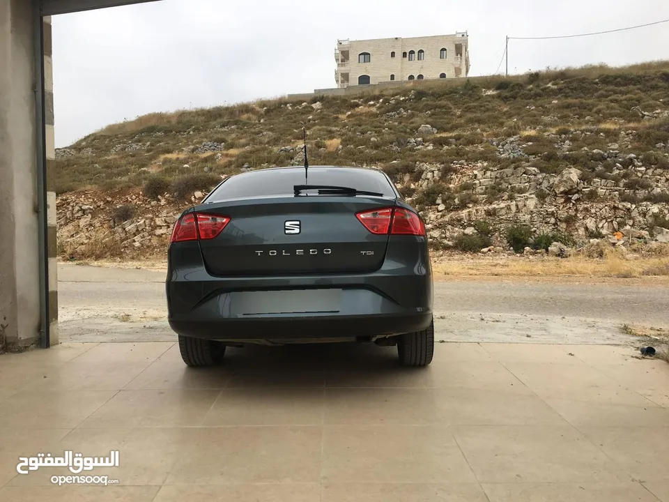 سيت تيليدو 2015 ترخيص 2015 مطور 1600 ديزل  كير عادي