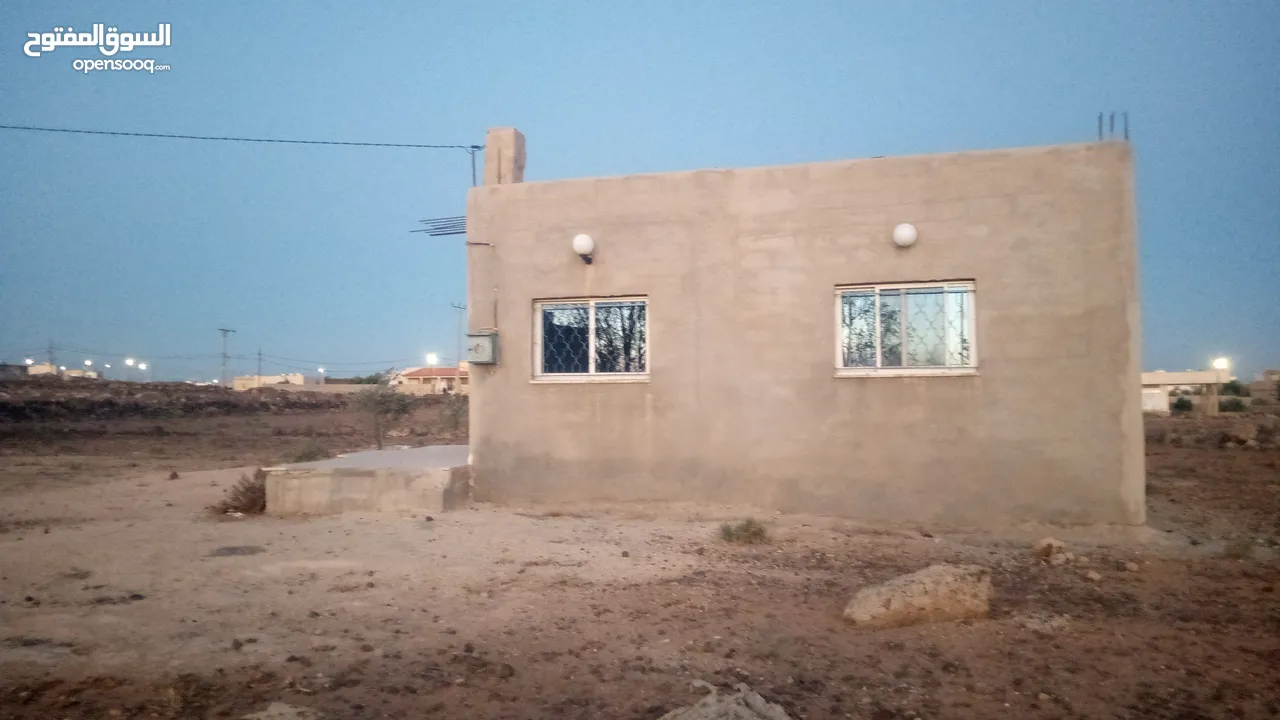 منازل ثنين للبيع