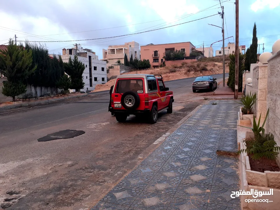 دايهاتسو روكي بحالة ممتازة