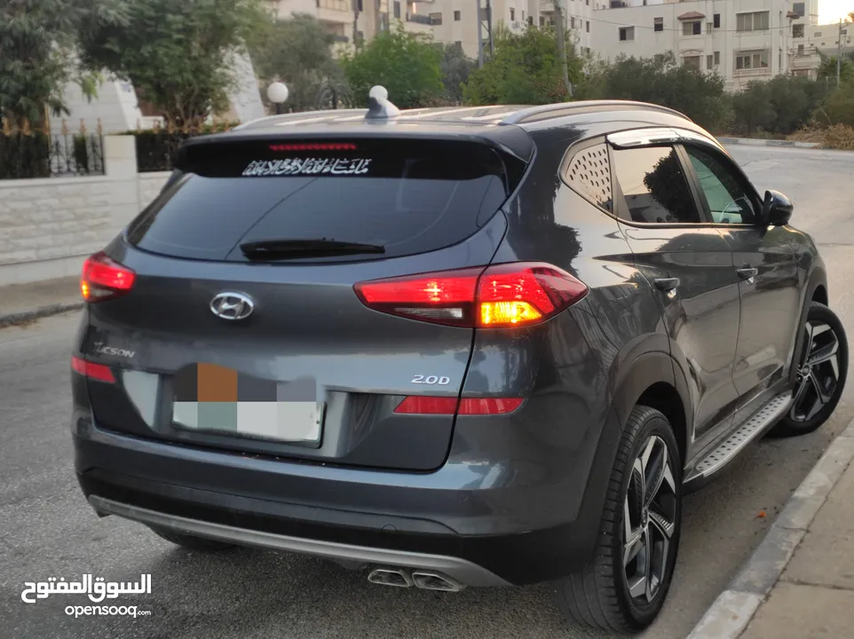 هونداي توسان فل اضافات ما عدا الفتحة  للبيع بسعر مغري ع الكاش فحص نخب رخصة وتأمين طويل
