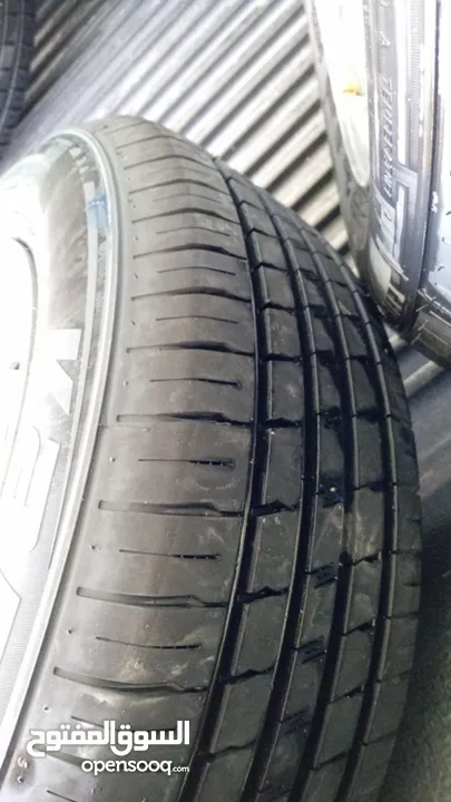 جنط بوز نمر  قياس 14   جنط BMW E30  اربع براغي  اصلي مختوم  بحاله ممتازة  كاوشوك جديد